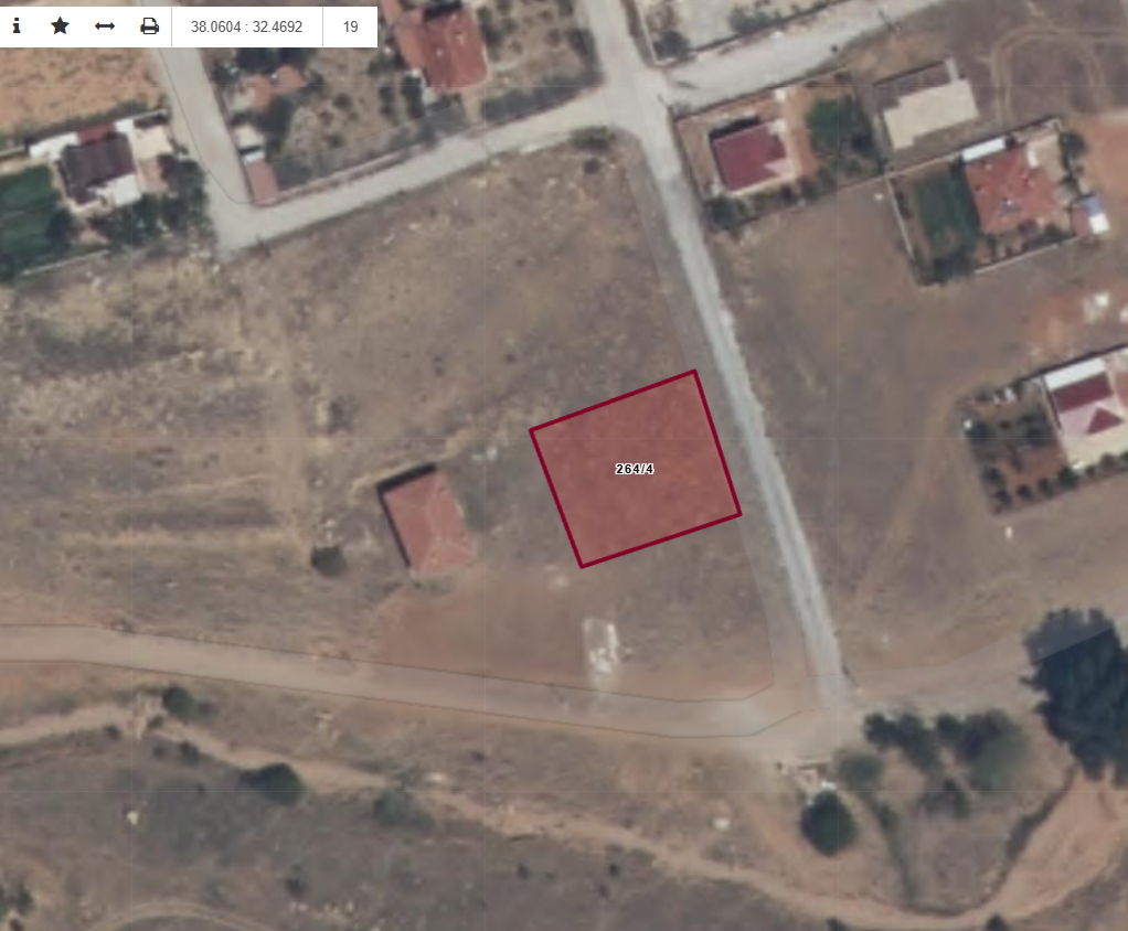 SIZMA YENİ YERLEŞİM DE 748 M2 TAKASA AÇIK İMARLI ARSA